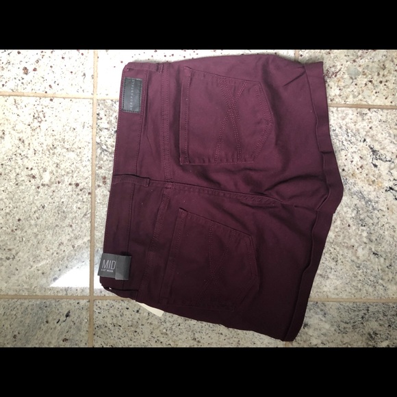 NWT Aeropostale Maroon  High-rise Shorts - Picture 4 of 5